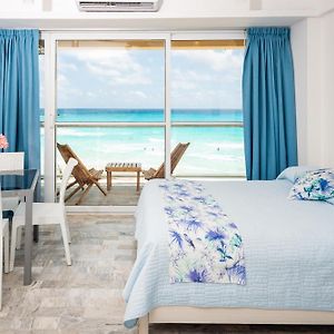 Studio Beachfront At Salvia